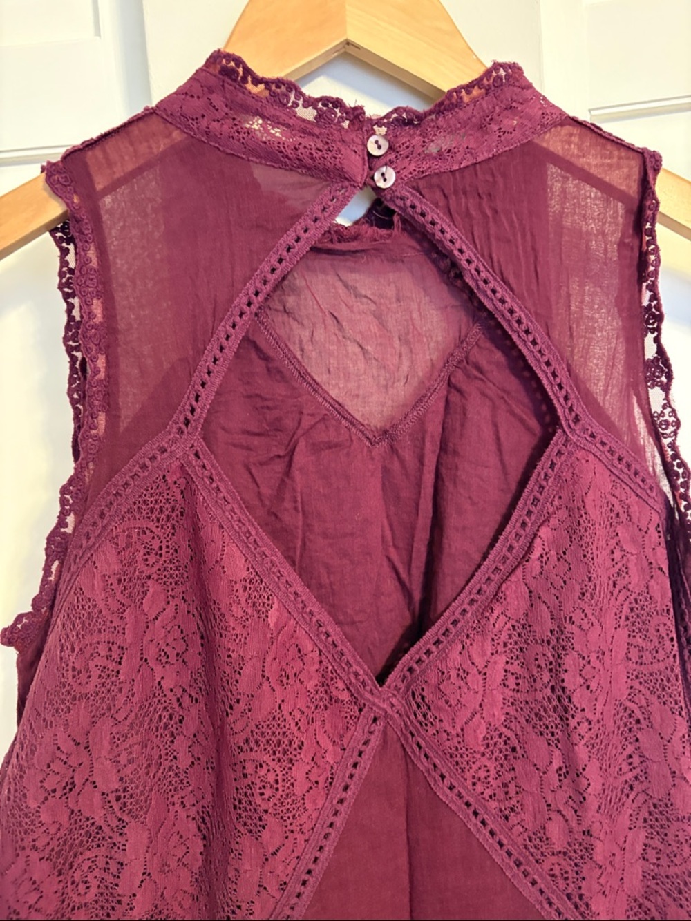 Free People Lace crochet Sleeveless Tunic in Deep Plum Medium - Picture 7 of 12